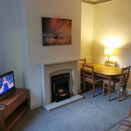 Parkside House 3 Bedroom 2 Bathroom. Parking. 巴罗弗内斯 外观 照片